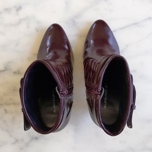 Hillard&Hanson Faux Leather Burgundy Ankle Boots with 3.5" heels.